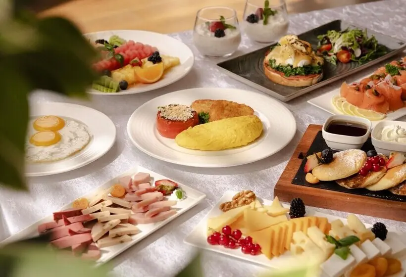 هتل Swissôtel Al Ghurair Dubai