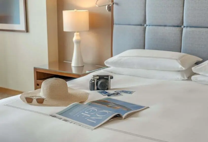 هتل Swissôtel Al Ghurair Dubai