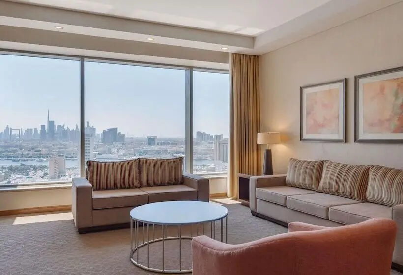 هتل Swissôtel Al Ghurair Dubai