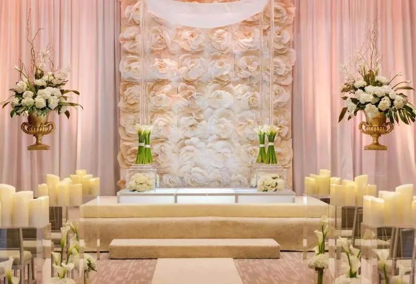 호텔 The Westin Edina Galleria