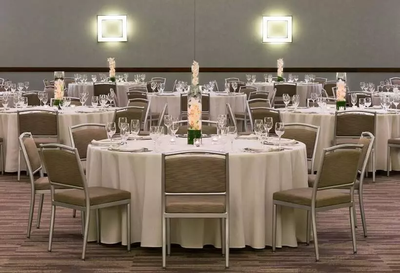 호텔 The Westin Edina Galleria