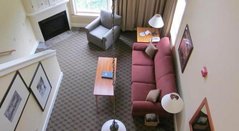 Jackson Gore Village On Okemo Mountain