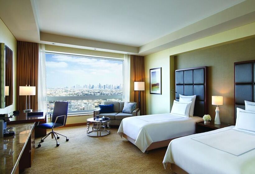 Отель Swissôtel Al Ghurair Dubai