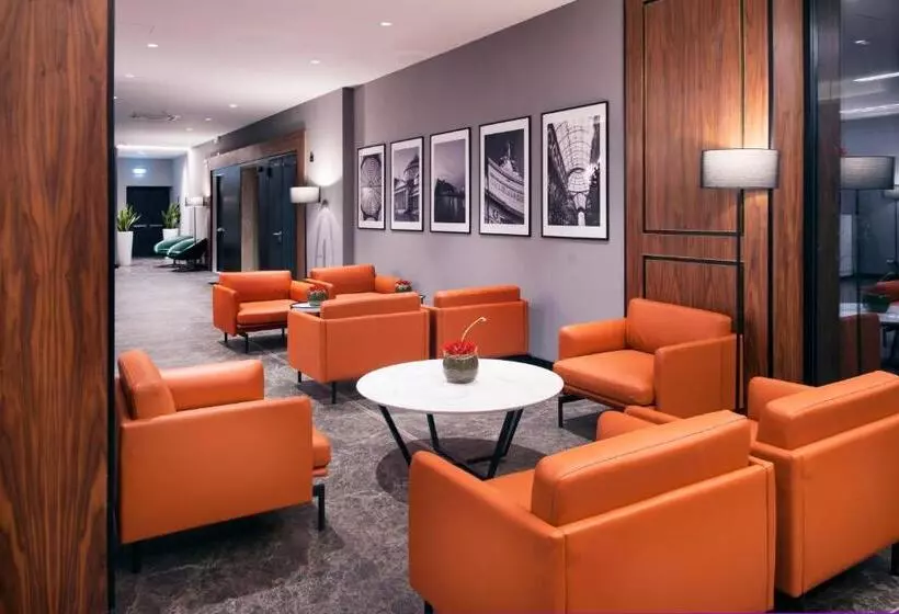 Radisson Hotel Nola Naples