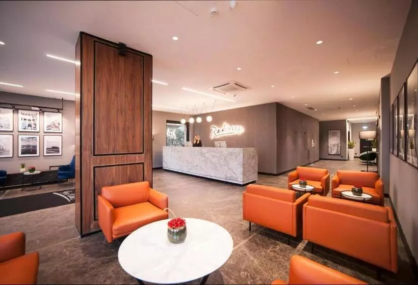 Radisson Hotel Nola Naples