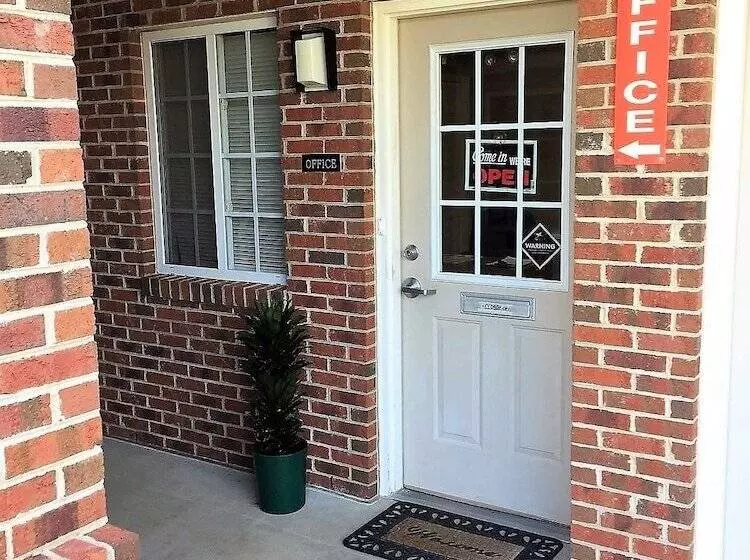 Affordable Suites Burlington