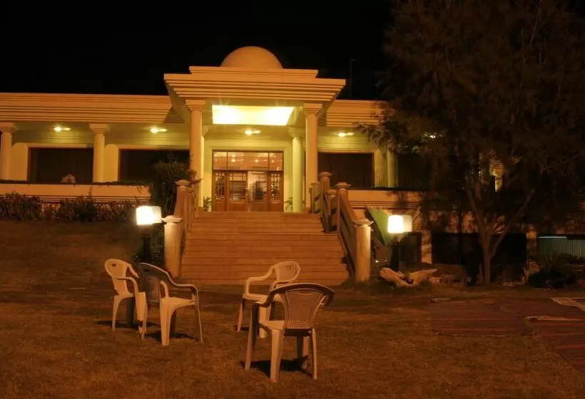 Dreamworld Resort, Hotel & Golf Course