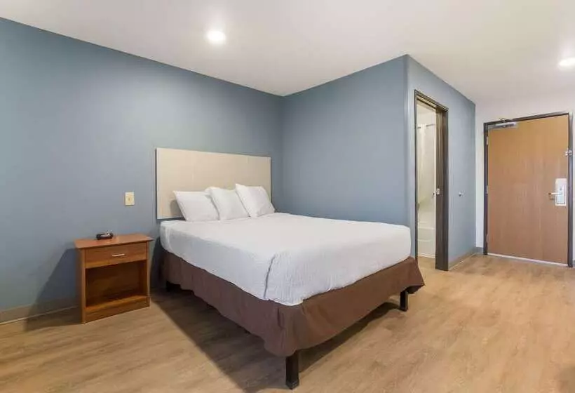 Extended Stay America Select Suites  Indianapolis  West
