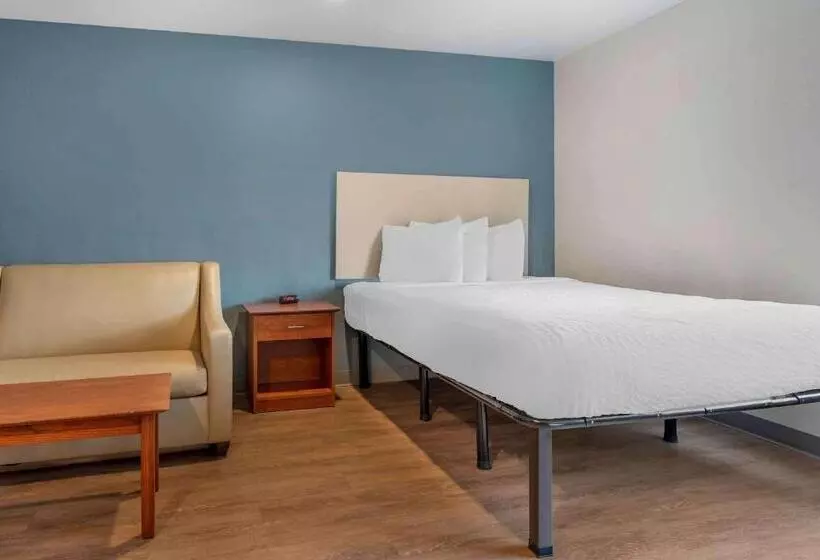 Extended Stay America Select Suites  Indianapolis  West