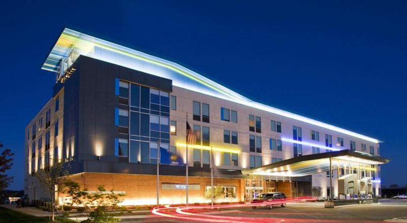 호텔 Aloft Green Bay