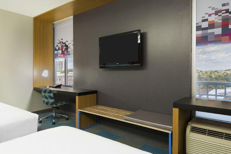 ホテル Aloft Tallahassee Downtown