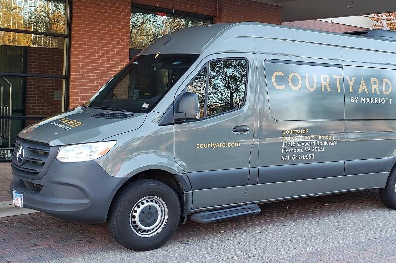 فندق Courtyard By Marriott Dulles Airport Herndon