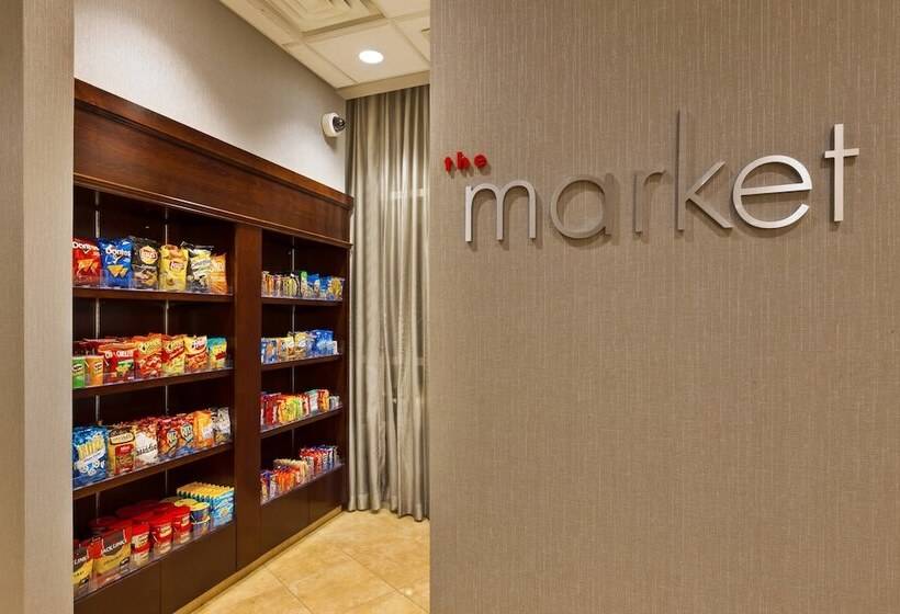 فندق Courtyard Omaha La Vista