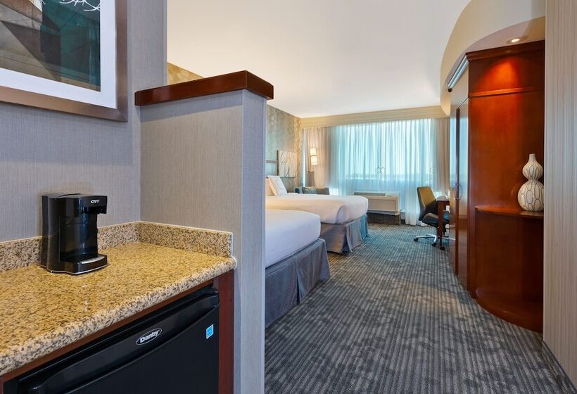 فندق Courtyard Omaha La Vista