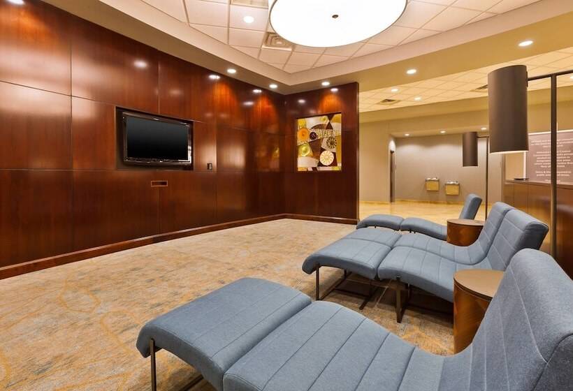 فندق Courtyard Omaha La Vista