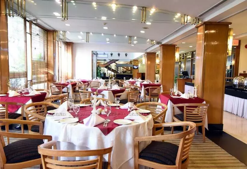 هتل Crown Plaza Islamabad