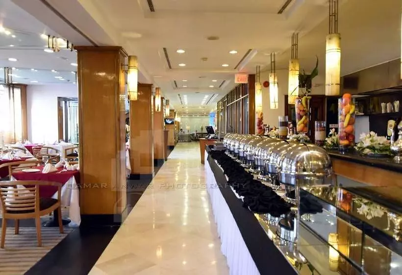 هتل Crown Plaza Islamabad