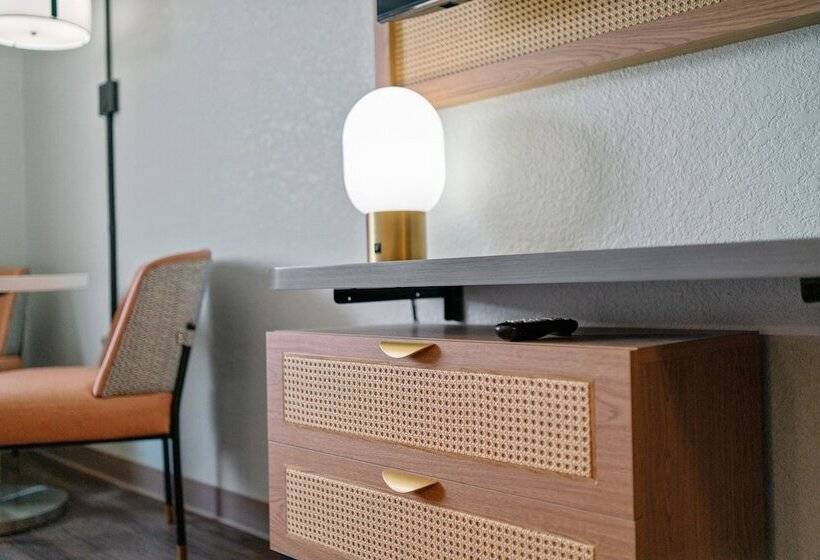 酒店 Garibaldi Inn At The Bay