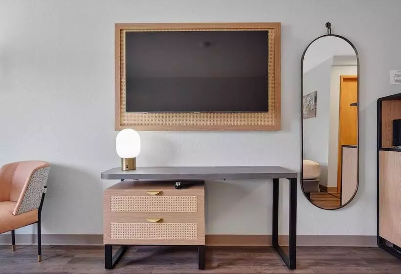 בית מלון כפרי Garibaldi Inn At The Bay