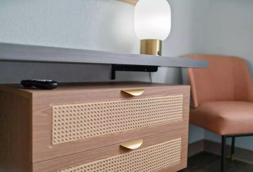 בית מלון כפרי Garibaldi Inn At The Bay