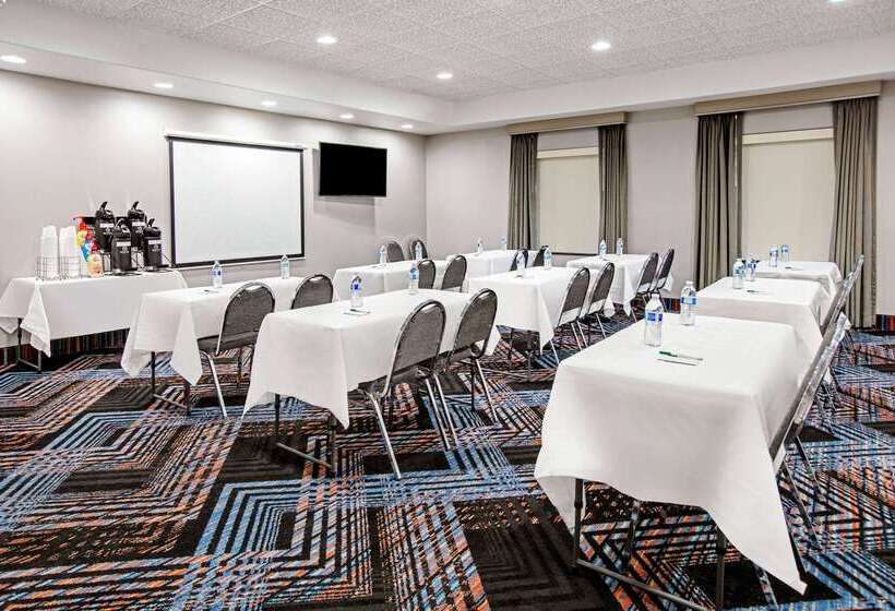 בית מלון כפרי La Quinta By Wyndham Sulphur Springs