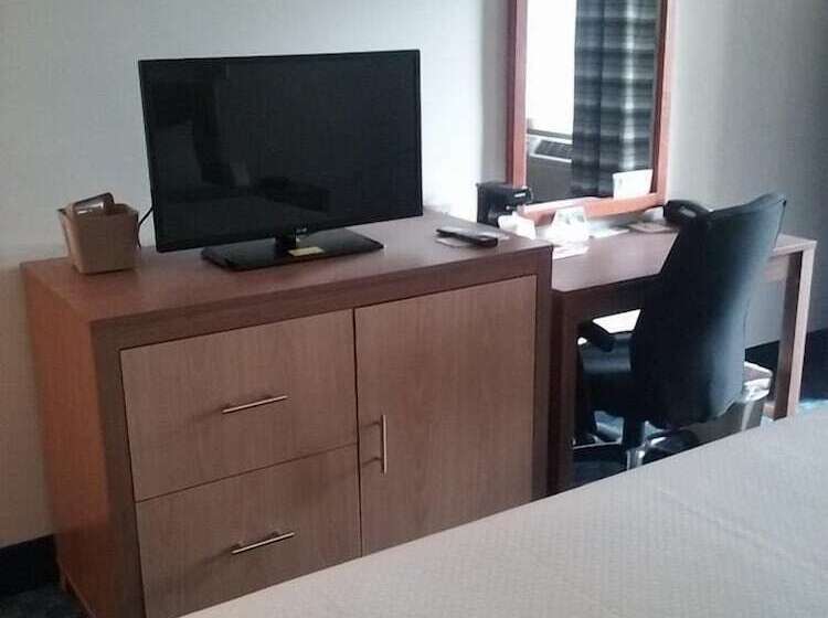 בית מלון כפרי Mainstreet Inn