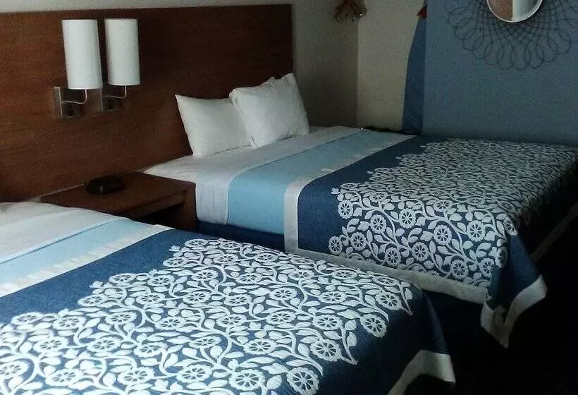 酒店 Mainstreet Inn