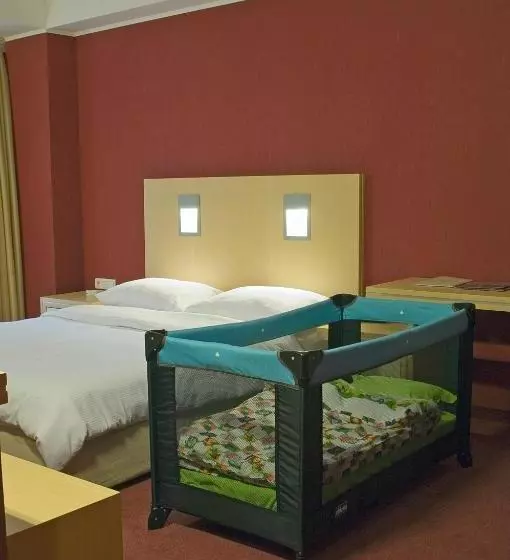 בית מלון כפרי Narin