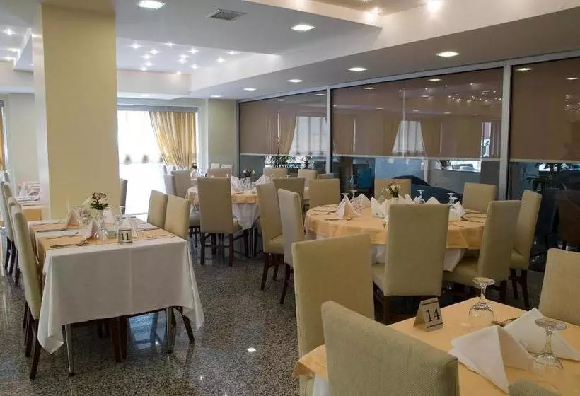 בית מלון כפרי Narin