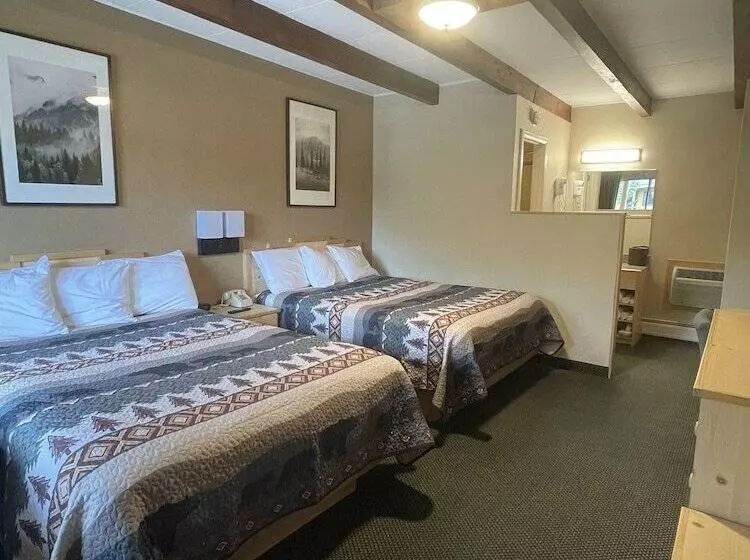 בית מלון כפרי Spirit Lake Lodge