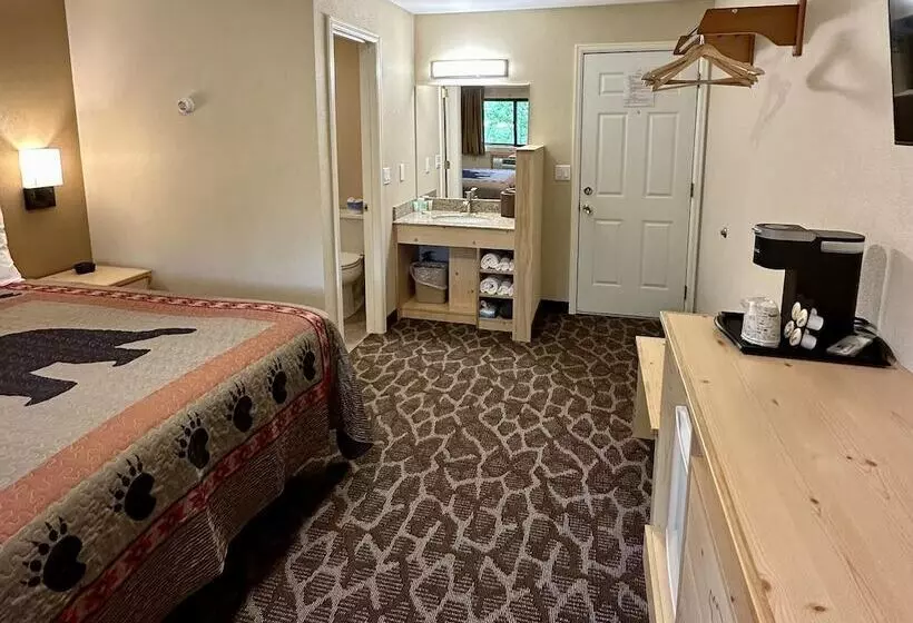 בית מלון כפרי Spirit Lake Lodge