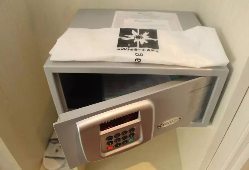 Отель Swissbelinn Balikpapan