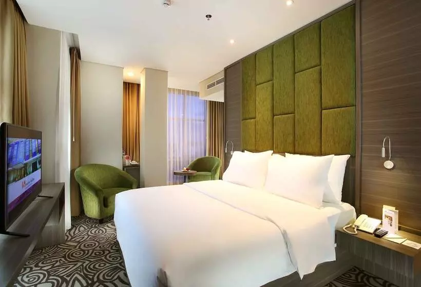 Отель Swissbelinn Balikpapan