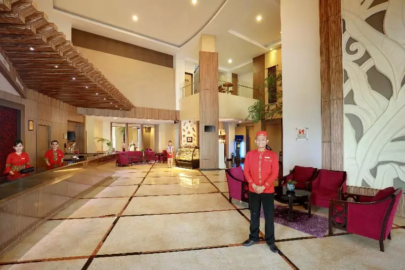 בית מלון כפרי Swiss Belinn Panakkukang