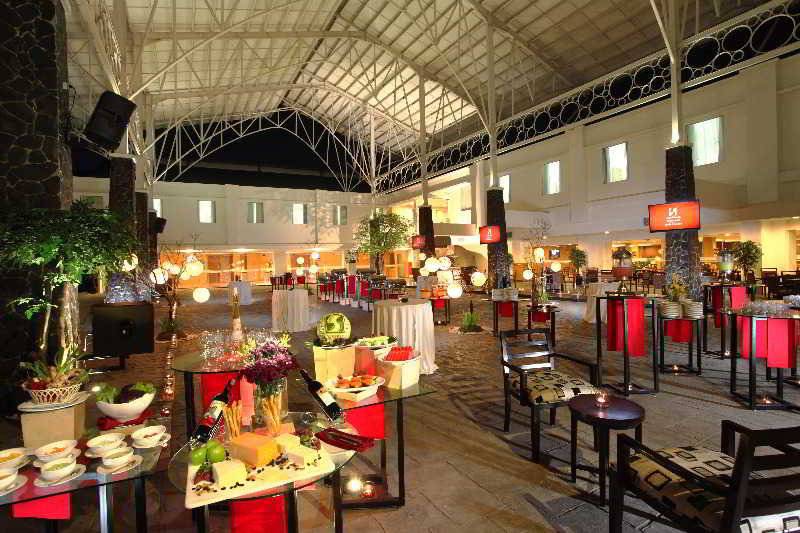 בית מלון כפרי Swiss Belinn Panakkukang