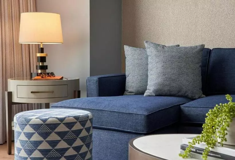 호텔 The Opus Westchester, Autograph Collection