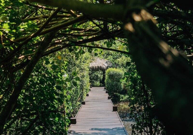 Jetwing Kurulubedda Adults Only