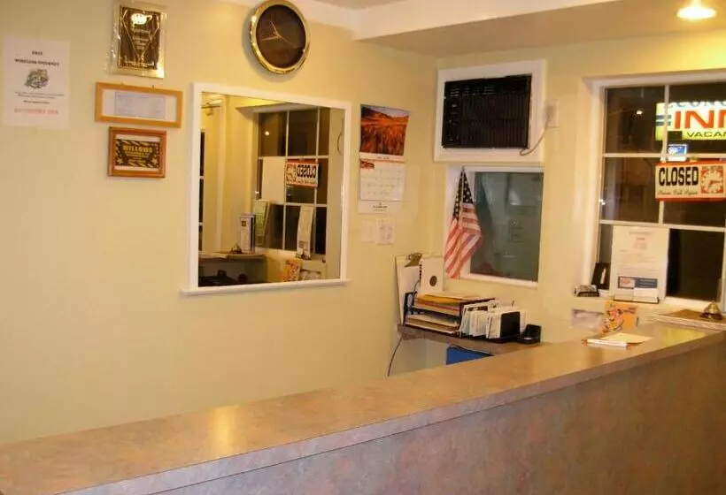 汽车旅馆  Economy Inn