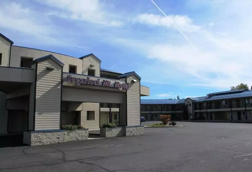 Sugarloaf Mountain Motel
