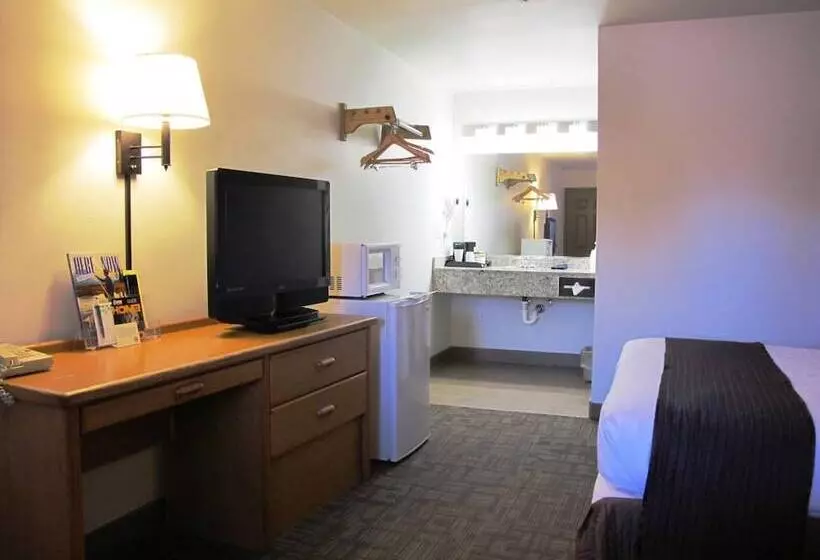 Sugarloaf Mountain Motel