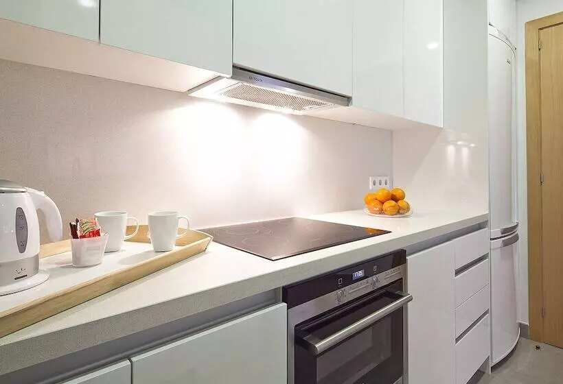 Bonavista Apartments   Virreina