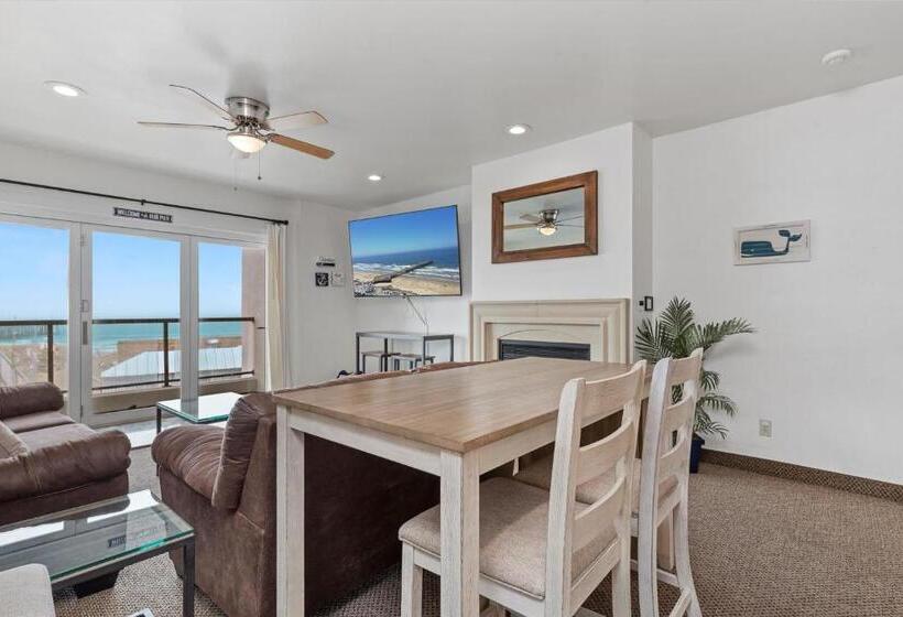 호텔 Beach House Inn & Suites