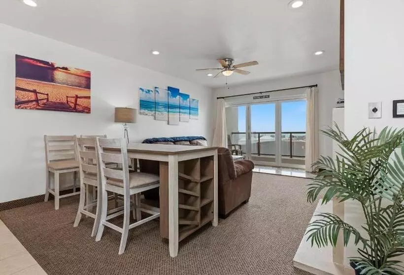 ホテル Beach House Inn & Suites