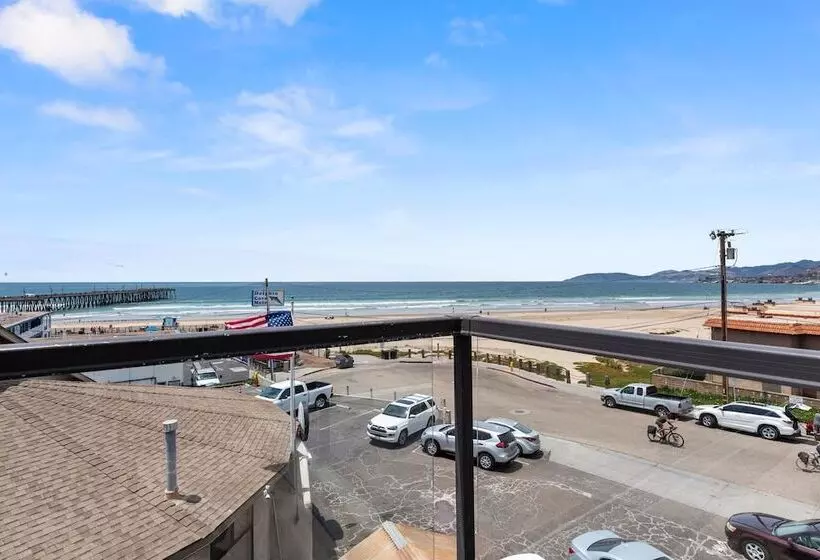 ホテル Beach House Inn & Suites