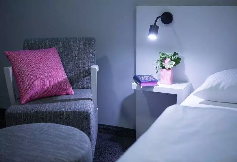 هتل Calma Berlin Mitte