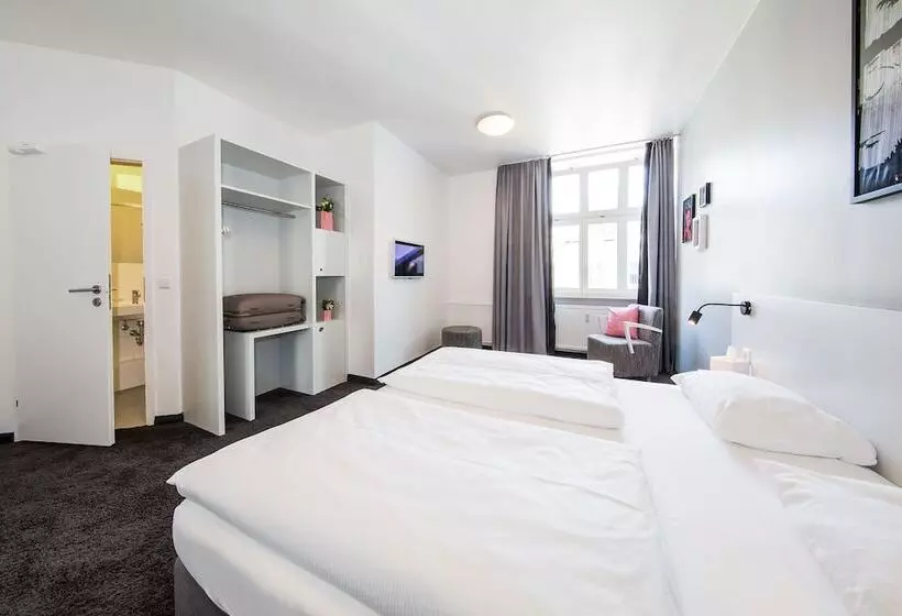 هتل Calma Berlin Mitte