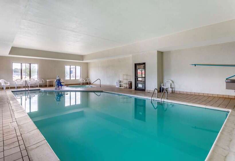 ホテル Comfort Inn & Suites Carbondale University Area