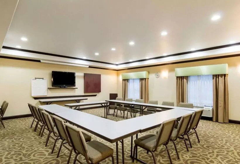 Otel Baymont By Wyndham Jewett