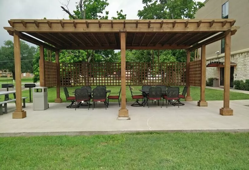 Otel Baymont By Wyndham Jewett