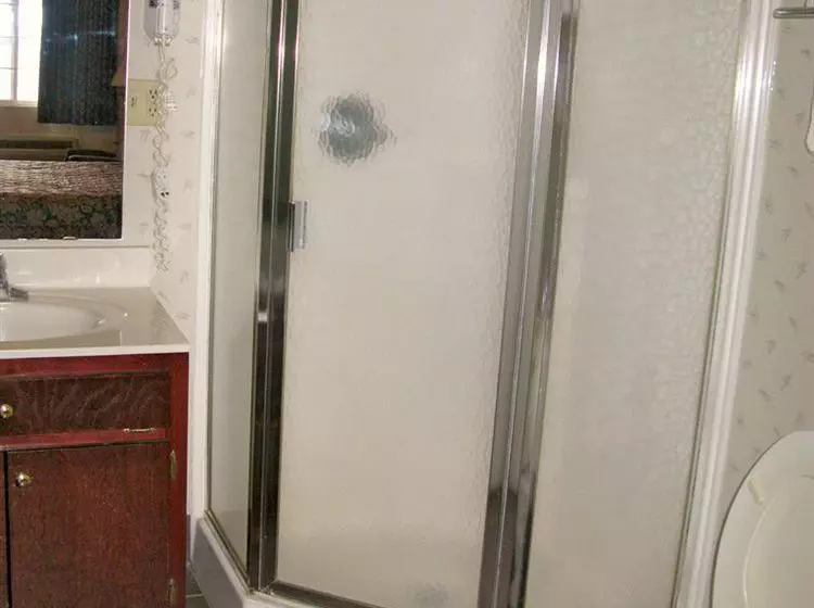 ホテル Deerfield Inn & Suites